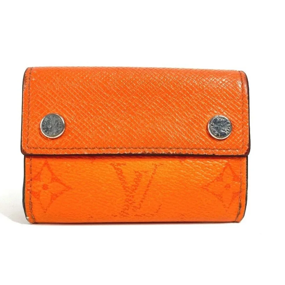 LOUIS VUITTON M69245 Taigalama Discovery-Compact Wallet Trifold wallet